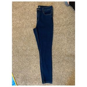 Old Navy RockStar Super Skinny HighRise Jegging 12